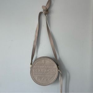CLEOBELLA ROUND CROSSBODY